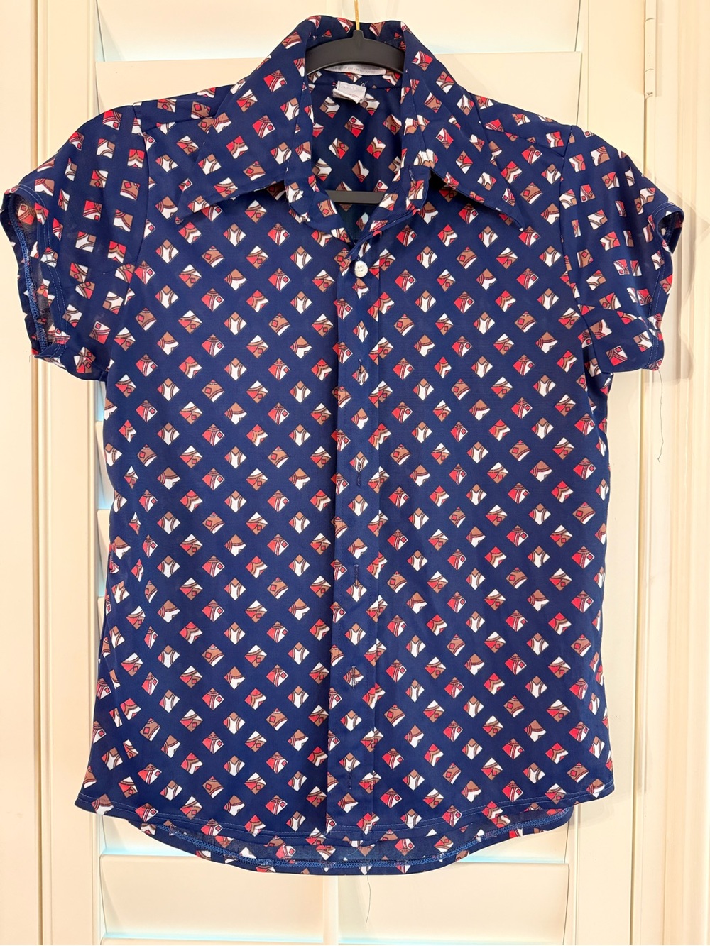 Urban Renewal Navy Short-Sleeve Button-Down with Red & White Geometric Print